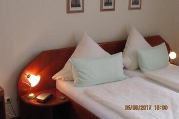 Отель Neuenkirchener Hof