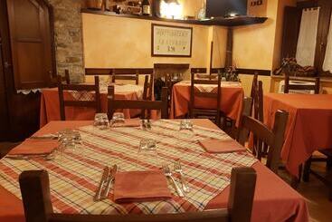 בית מלון כפרי Il Rifugio Longobardia Minorae