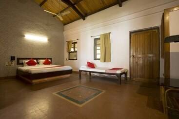 Отель Satya Resort By Oyo Rooms