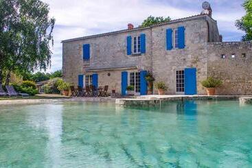 Bed and Breakfast Logis Saint Léonard