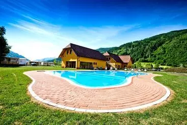 Hotel Victoria Camping Bella Austria