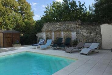 بنسيون Maison De Maître Cévenol