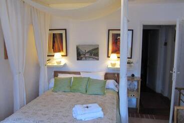 مبيت وإفطار La Maison De Natasha