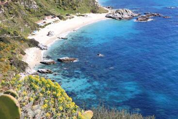 Nocleg ze śniadaniem Villa Basilio Accommodation