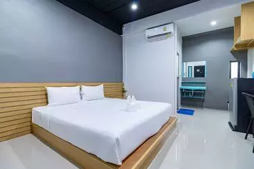 Hotel Cs Klongtoey Grand Resort