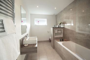 Pensão Jog Lodge 7  3 Bed