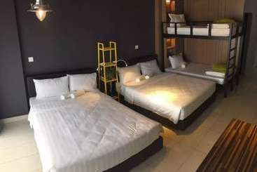 Pensão Podzzz Suites At Aeropod   K2 07 10b