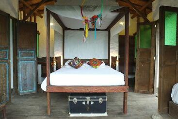 کلبه Viga Vieja Cabaña Rustica By Nomad Guru