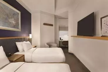 Radisson Hotel New York Wall Street