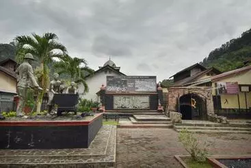 Hotelli Khas Ombilin