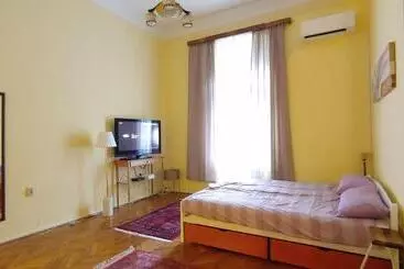 Cricket Park Hostel