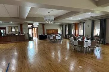 Buffalo Ridge Resort And Spa