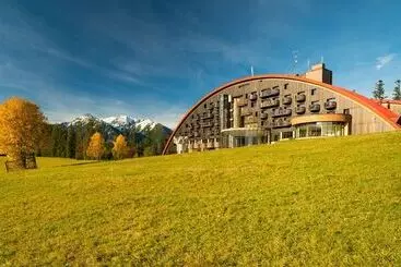 Hotelli Montfort Wellness & Spa Tatranska Javorina