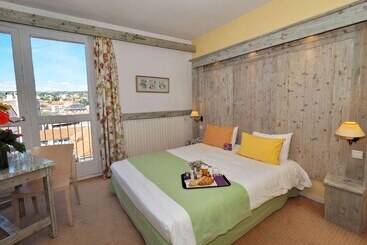 酒店 Mercure Millau