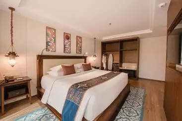 فندق Ramayana Suites And Resort