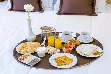 هتل Victory Business