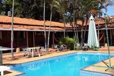 ペンション Pousada Jacare Pepira