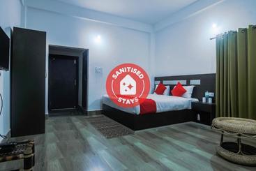 호텔 Oyo 35439  Shivaji Inn