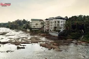 Hotelli The Anchorage Athirapilly Resort