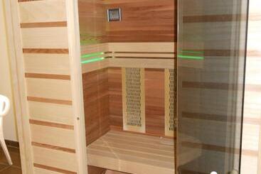 ベッドアンドブレックファースト Les Chambres D Eugénie