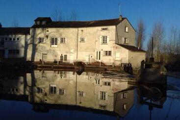 مبيت وإفطار Moulin2roues