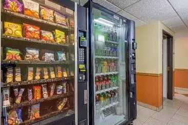 Hotelli Americas Best Value Inn & Suites Independence Va