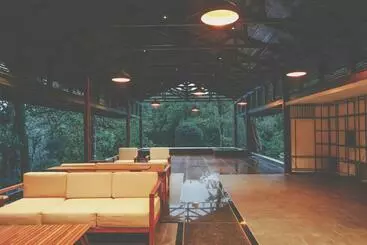 Hotel Welcomheritage Ayatana, Coorg