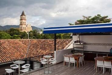 Pension Casa De Balcones