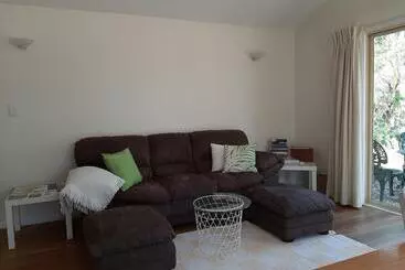 Bed and Breakfast Wondai Hideaway Apartment