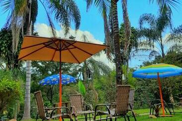 Pensão Pousada Estalagem Moeda Real