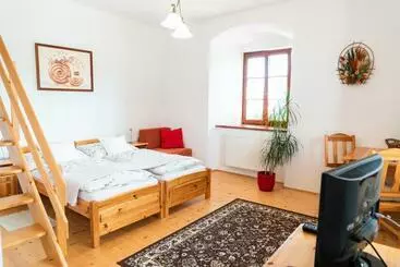 ペンション Penzion U Sv. Jana   Kraselovský Dvůr