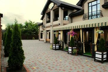 فندق صغير Restaurant Complex Roman's