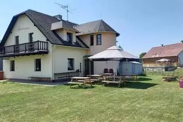 Majatalo Penzion Marie