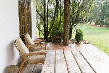 בית מלון כפרי Beverley Country Cottages