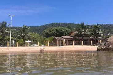 ペンション Recanto Dos Machados