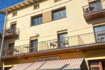 Pension (Hôtel basse catégorie) Hostal Collsacabra