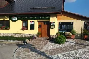 Majatalo Penzion U Zpěváků