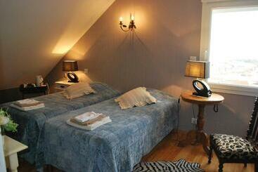 פנסיון Pré En Bulles