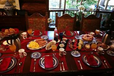 Shambhala Bed And Breakfast