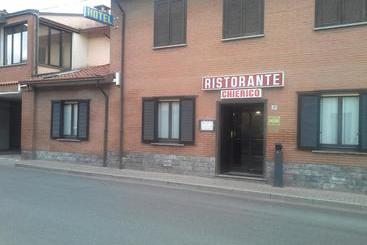 בית מלון כפרי Ticino Ristorante Chierico