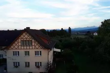 ペンション Haus St.michael