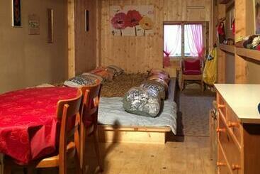 בית מלון כפרי Haflingerhof Frühboden