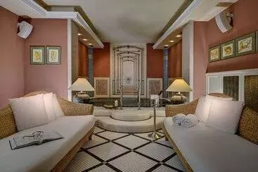 Отель Marrol S Boutique