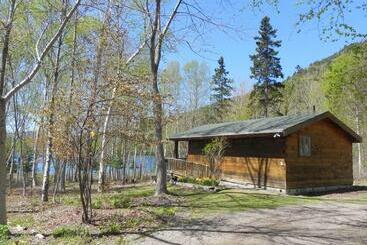 צימר Rumi Guest House On The Cabot Trail
