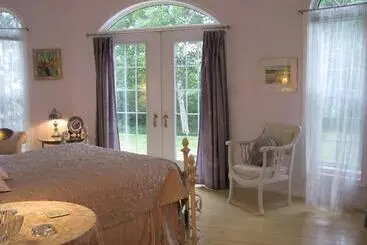 Bed & Breakfast Rumi Guest House On The Cabot Trail