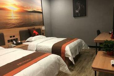 Jun Hotels Hebei Baoding Rongcheng Baiyangdian High Speed Railway Station