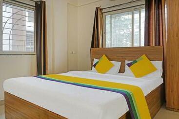 Itsy Hotels Ay Plus Hotels