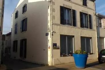 Aamiaismajoitus (B&B) Chez Lorette