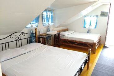 Hotel La Bella Beach House Cebu