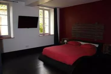 Majatalo Calme Et Volupté